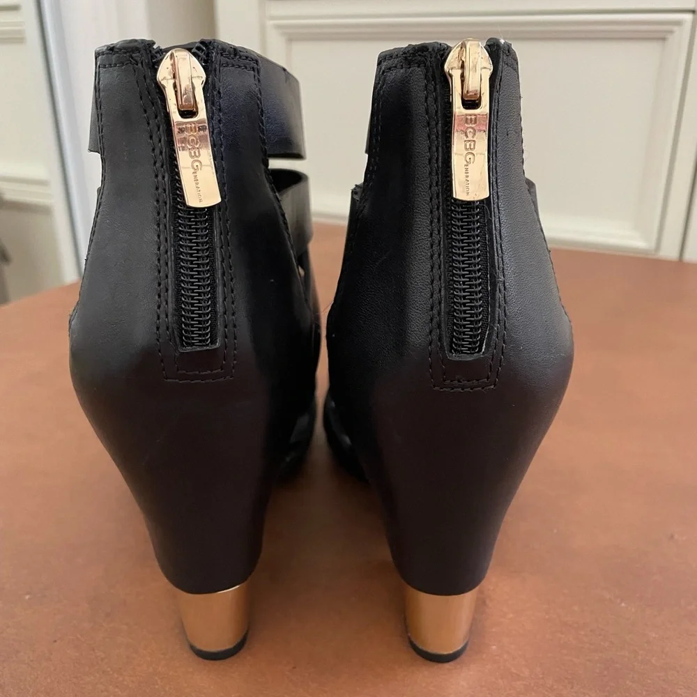 BCBGeneration Charlie heeled wedge, open peep toe shoes 10 black NWT 🎉HP x2🎉 - Picture 6 of 13